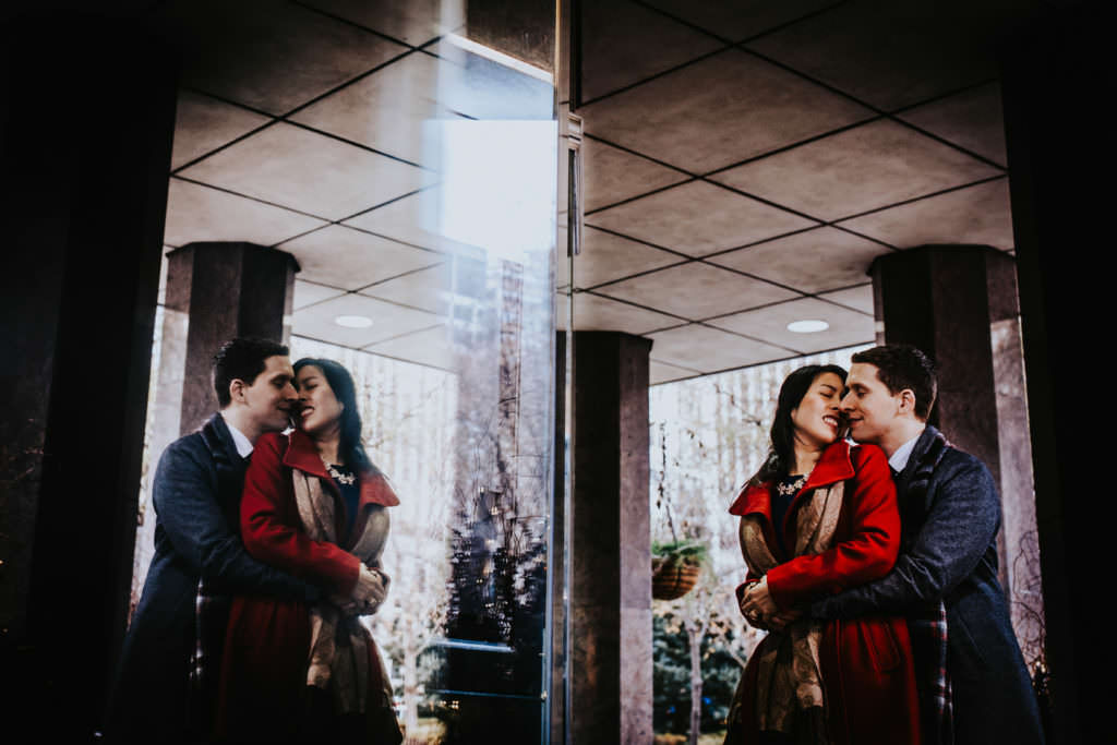 engagement photos at Rittenhouse square